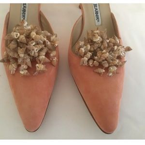 Manolo Blahnik 37.5 Pink Seashell Suede Mules 37.5/7.5